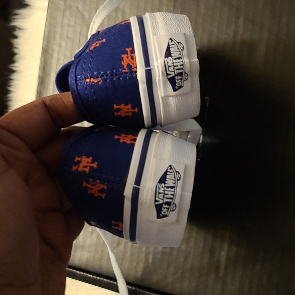 🎈Toddler Vans🎈 ~Unisex 🤾🏽‍♀️🤾‍♂️ - Picture 3 of 7